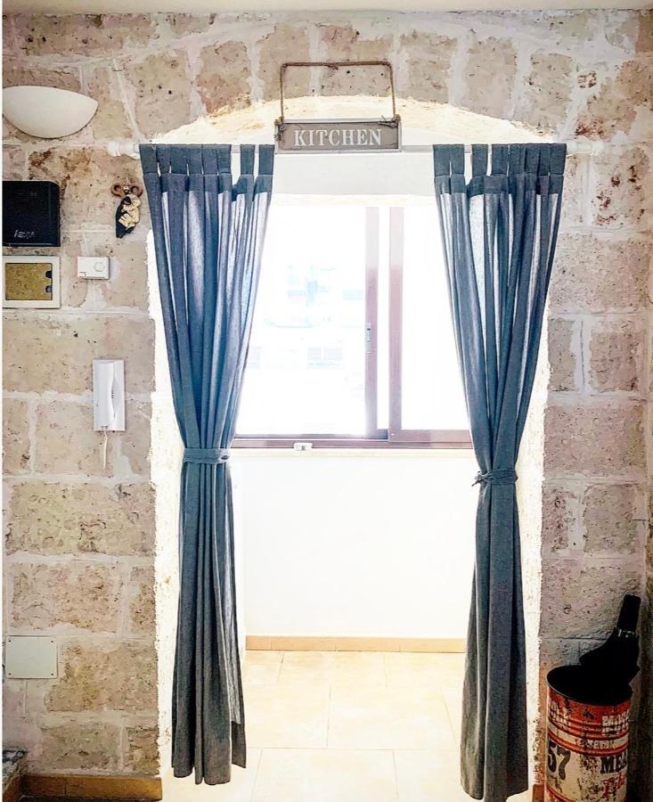 Suite169 In Centro Bari Esterno foto