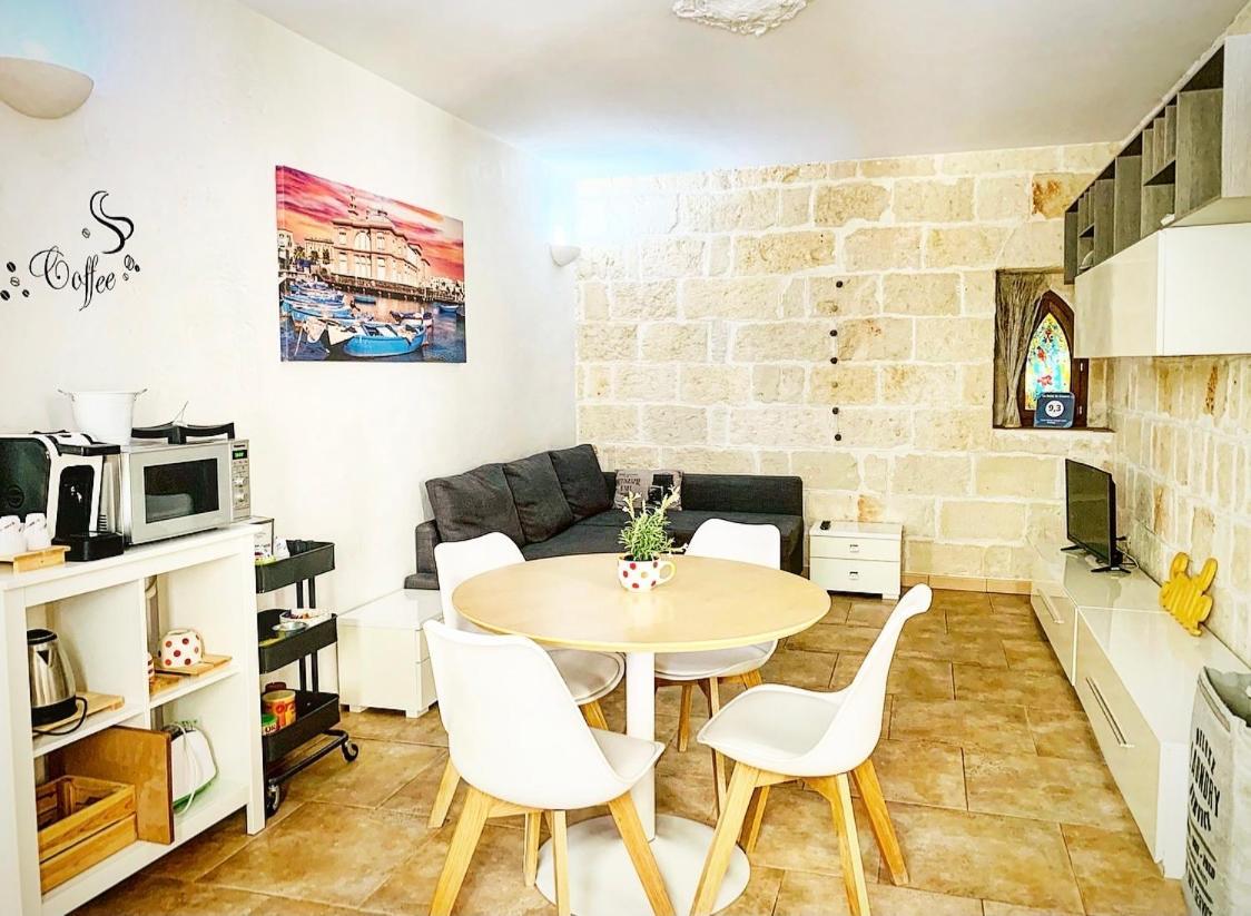 Suite169 In Centro Bari Esterno foto