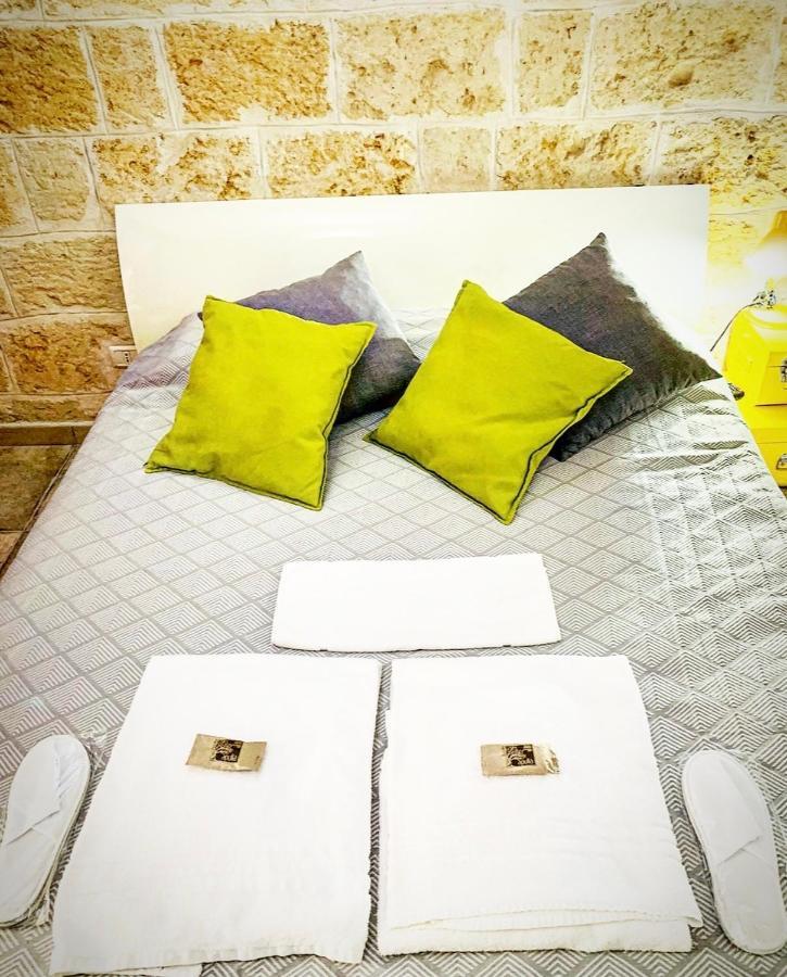 Suite169 In Centro Bari Esterno foto